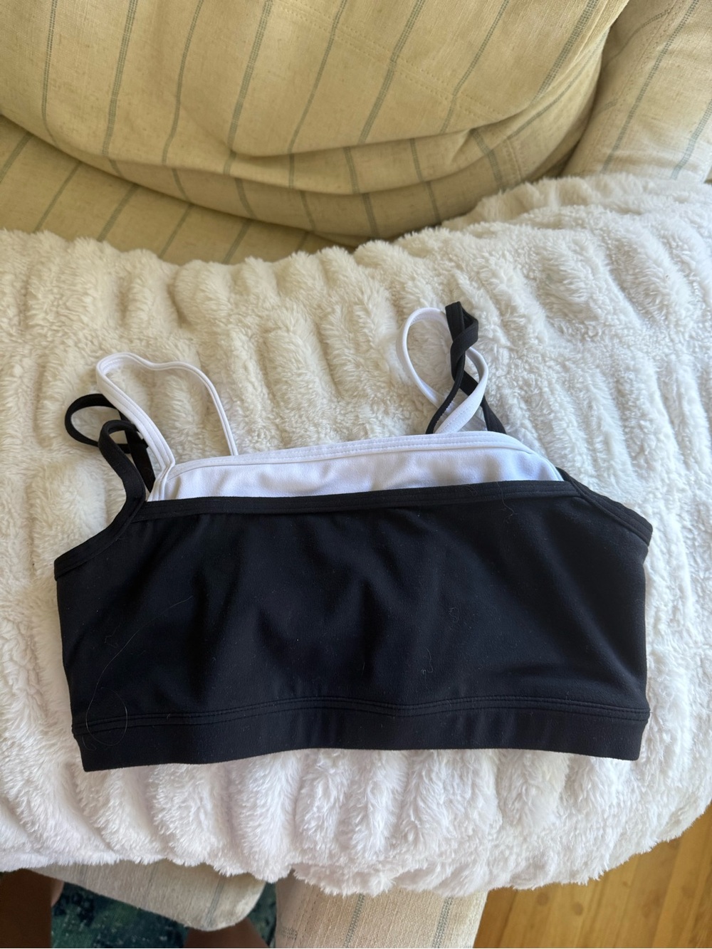 Women’s Black & White layered sports bra YPB